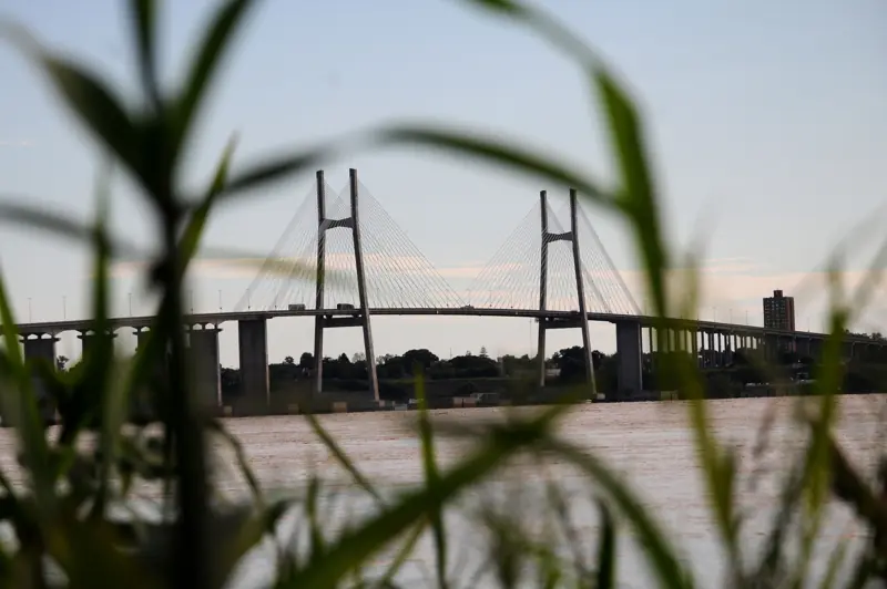 Puente Rosario-Victoria sobre el Paraná